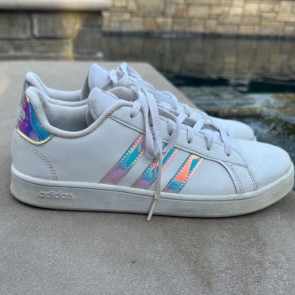 Adidas Grand Court Sneakers Iridescent men’s unisex size 6 Gym Casual - Picture 1 of 8